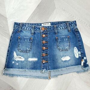 ONE TEASPOON,Women’s Denim,LE CAT MINI SKIRT, BUTTON FLY - SIZE 23